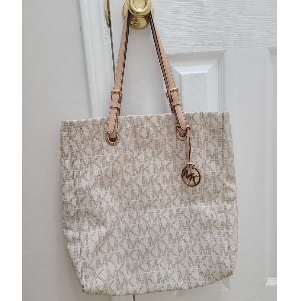 Michael Kors tote bag